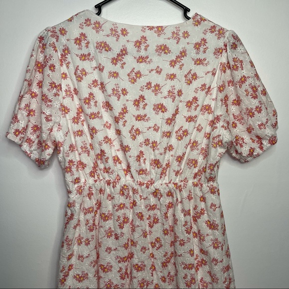 Mini Floral Dress - Picture 6 of 7